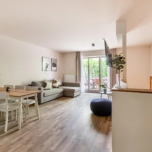 Schoenhouse Street Berlim