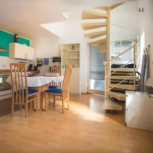 Altstadt Apartment Charly Daire Düsseldorf