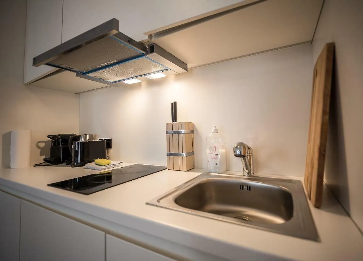Nena Apartments Metropolpark Berlin - Mitte -Adult Only Lägenhetshotell